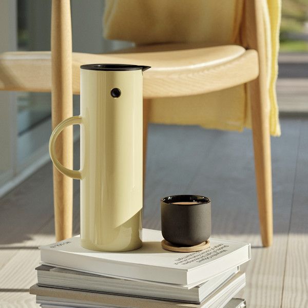 stelton Isolierkanne EM77 mellow yellow 1 ltr